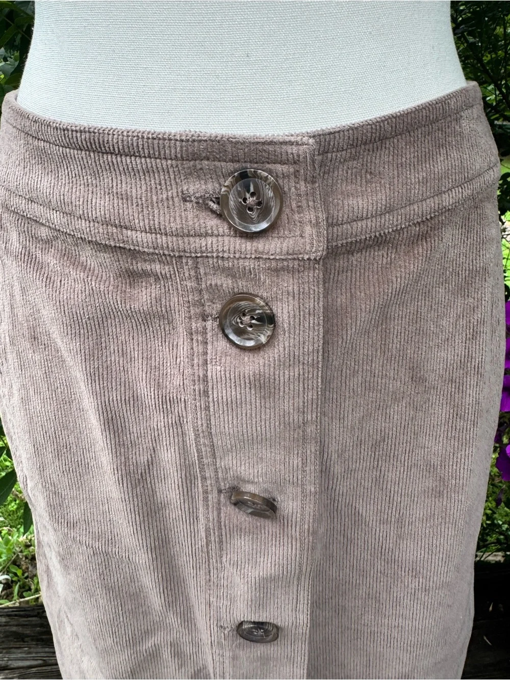 Banana Republic Corduroy Midi Skirt Sz 6 Taupe Button Front A-Line Cotton Blend